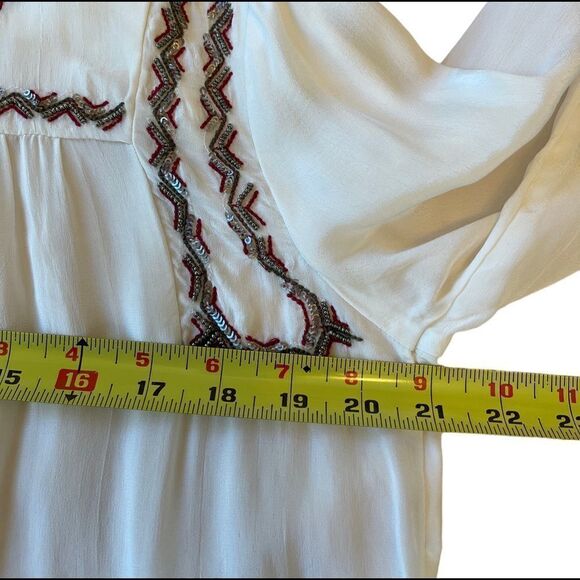 Velvet by Graham & Spencer Embroidered Long Sleeve Blouse EUC - Picture 4 of 10